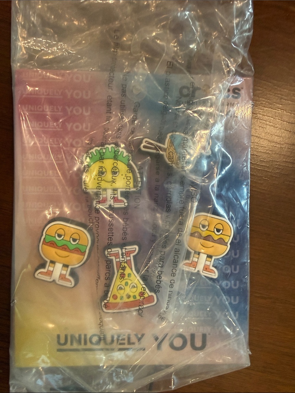 Crocs 5 pack Food Emoji Jibbitz - Burger, Pizza, Tacos, noodles